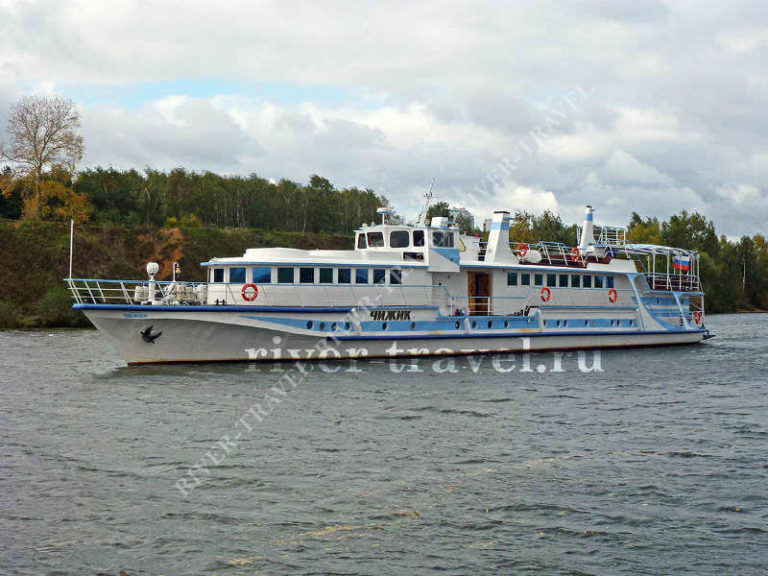 Теплоход Чижик