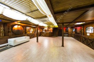 Теплоход Порт Артур