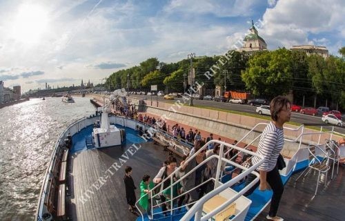 Теплоход Порт Артур