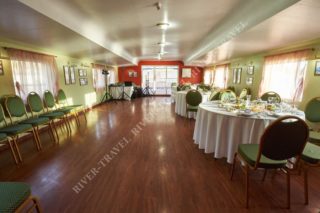 Теплоход Дунай