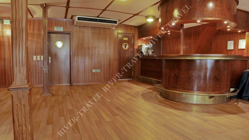 Теплоход Императрица