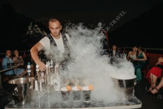 Теплоход Император