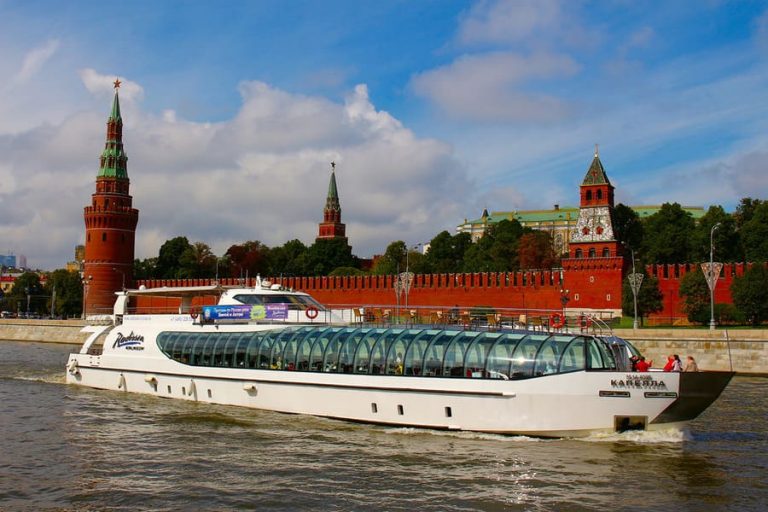 Теплоход Рэдиссон