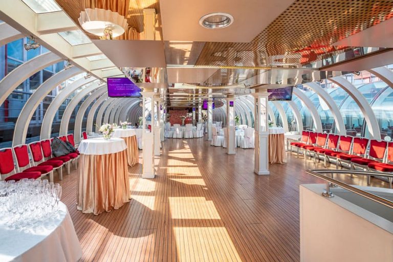 Теплоход Рэдиссон