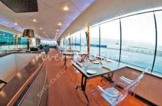 Теплоход Ривер Лаунж