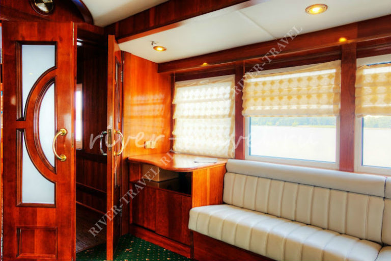 Теплоход Союз