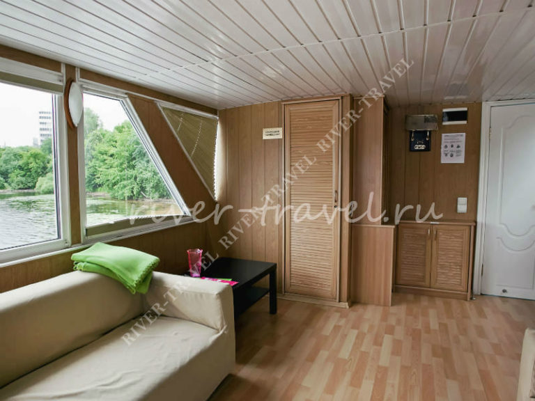 Теплоход Троттер