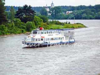 Теплоход Олимпиада