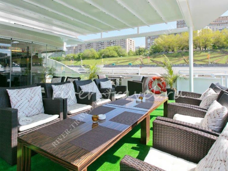 teplohod-palmadesochi719