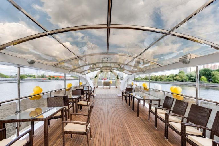 Теплоход Благодать