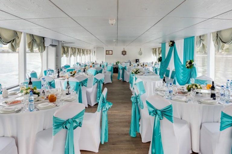 Теплоход Благодать