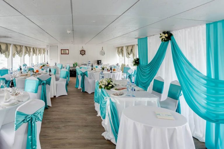 Теплоход Благодать