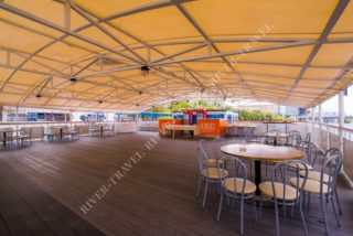 Теплоход Рио-4