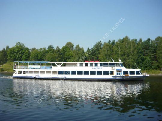 Теплоход Кармэл