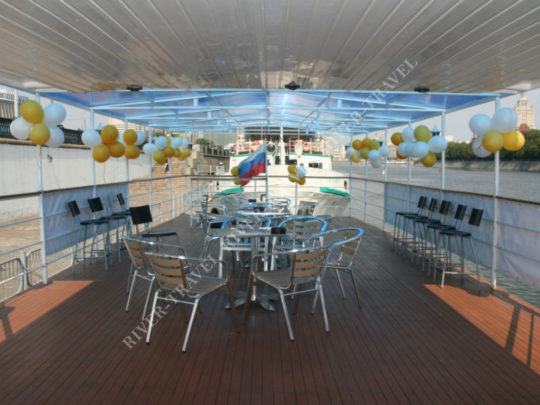 Теплоход Кармэл