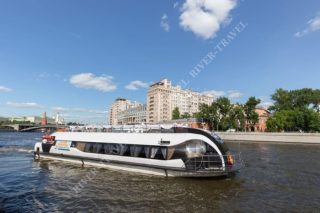 Теплоход Богема