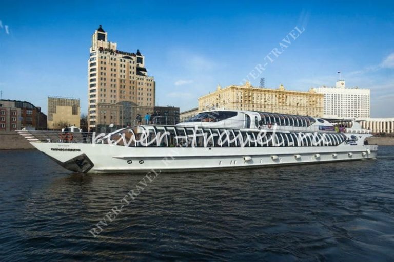 Рэдиссон Супер Яхта