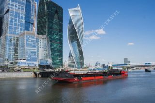 Теплоход Рио-1