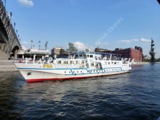 Теплоход Рио