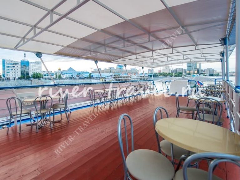 Теплоход Рио