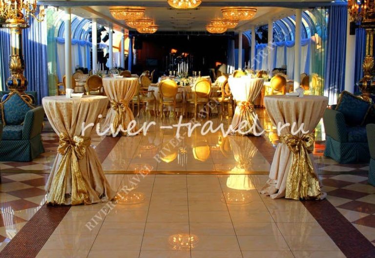 Теплоход Ривер Палас