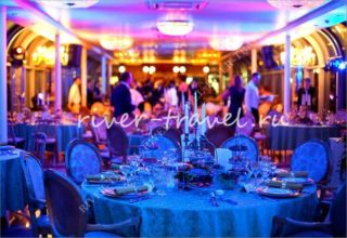 Теплоход Ривер Палас