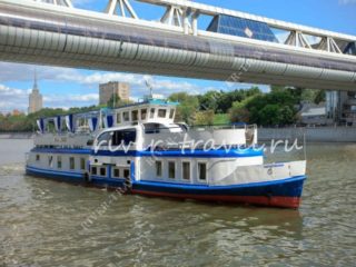 Теплоход Вдохновение