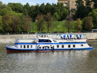 Теплоход Вдохновение