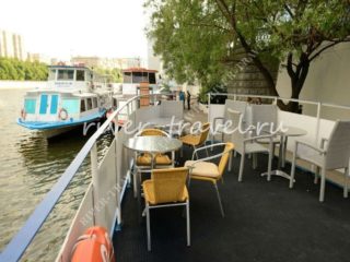 Теплоход Вдохновение