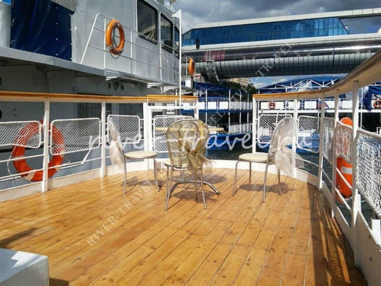 Теплоход Юнга