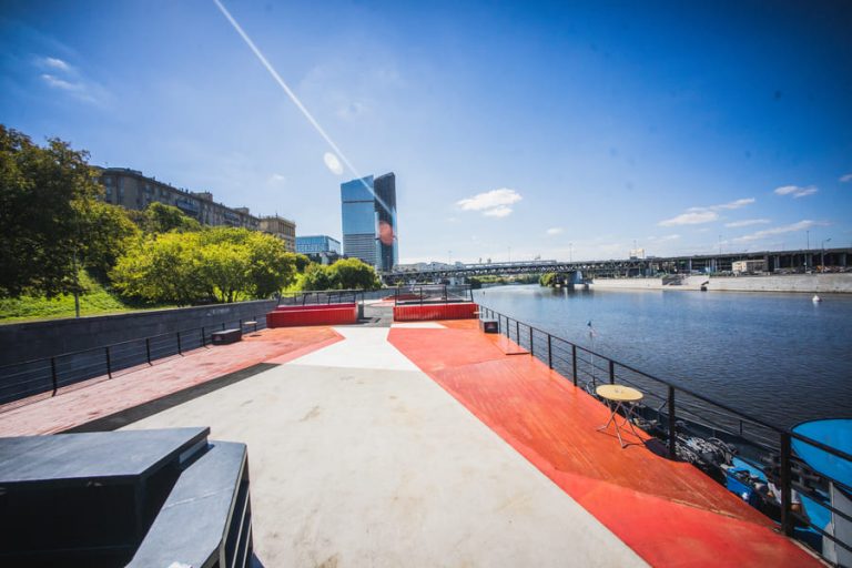 Теплоход Рио-1