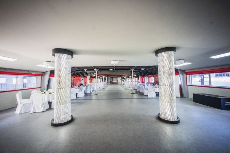 Теплоход Рио-1