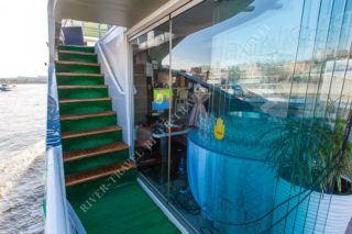 Корабль пальма Сочи-10