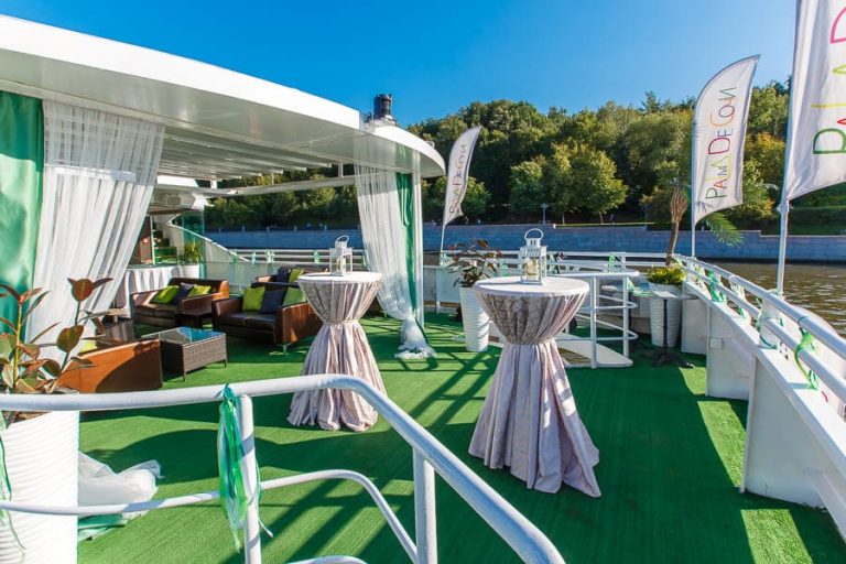 Корабль пальма Сочи-17