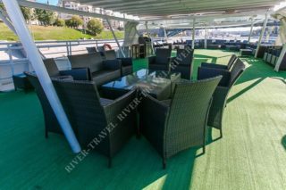 Корабль пальма Сочи-5