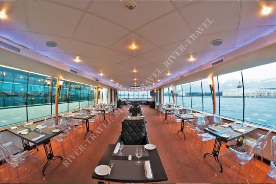 river-lounge-2021-5 river-lounge-2021-5