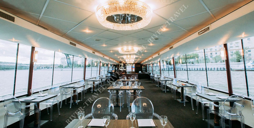 Речная прогулка на VIP-теплоходе «Ривер Лаундж»