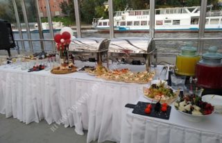 Теплоход Москва Ривер