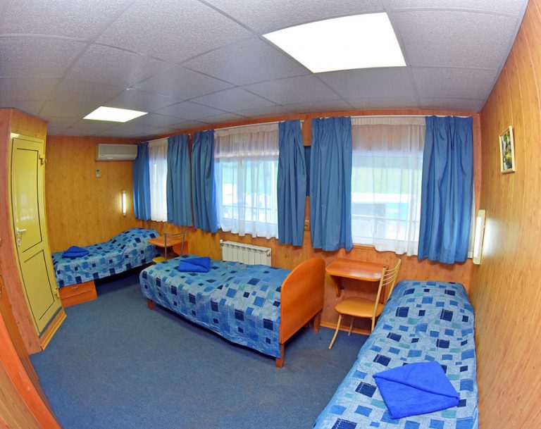 Теплоход Президент