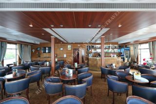 Теплоход Андрей Рублев