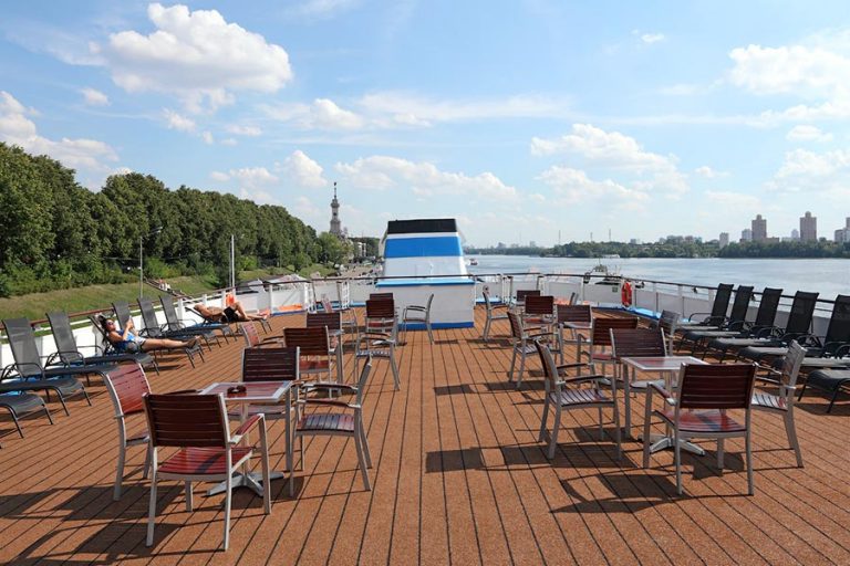 Теплоход Андрей Рублев