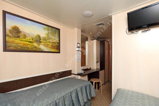 Теплоход Андрей Рублев