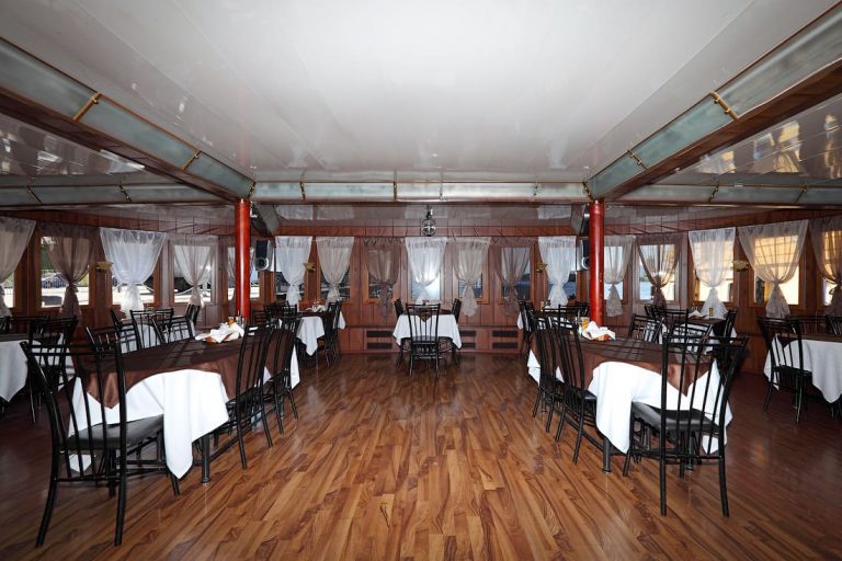 Теплоход Григорий Пирогов