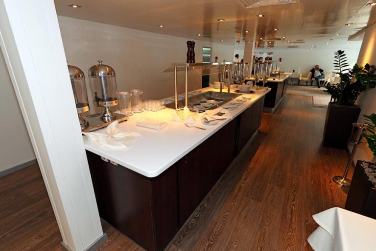 Теплоход Александр Грин