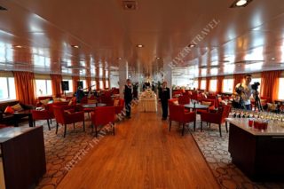 Теплоход Александр Грин