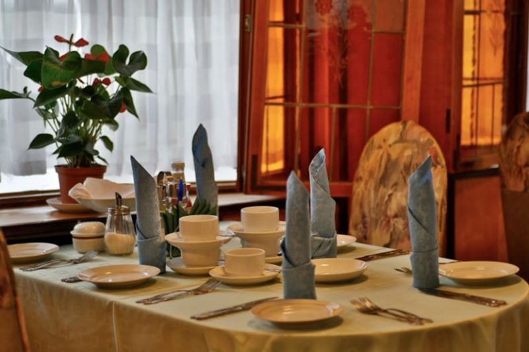 Теплоход Иван Крылов