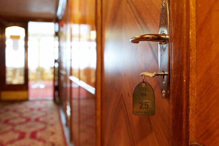 Теплоход Иван Крылов