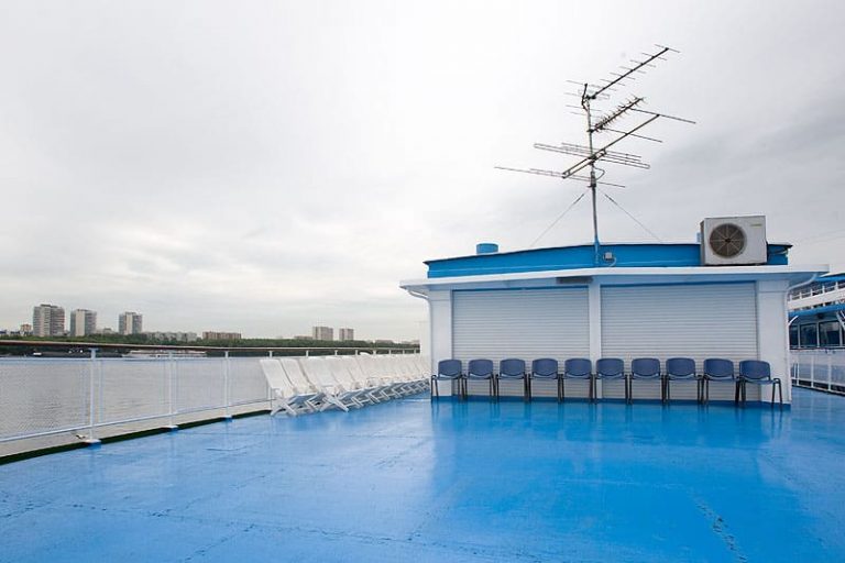 Теплоход Иван Крылов