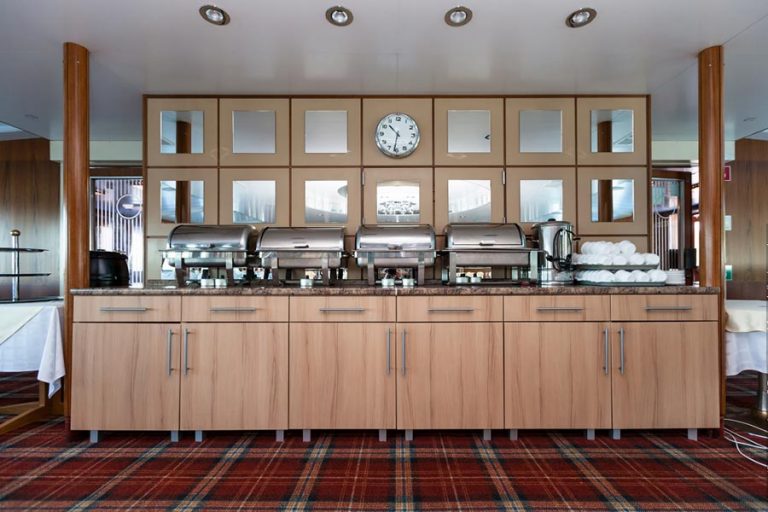 Теплоход Николай Карамзин