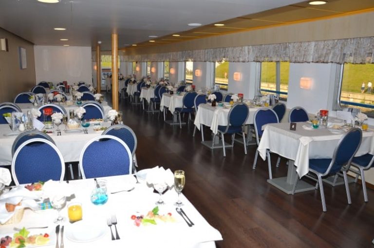 Теплоход Княжна Анастасия